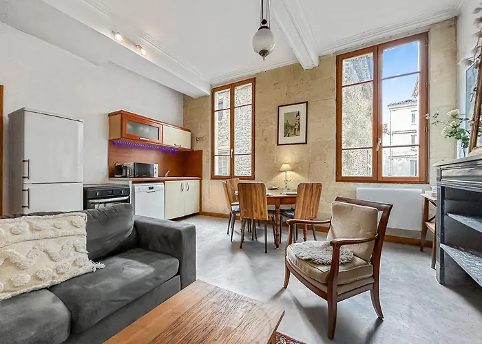 Evasion Chic Pres Des Arenes De Apartmán